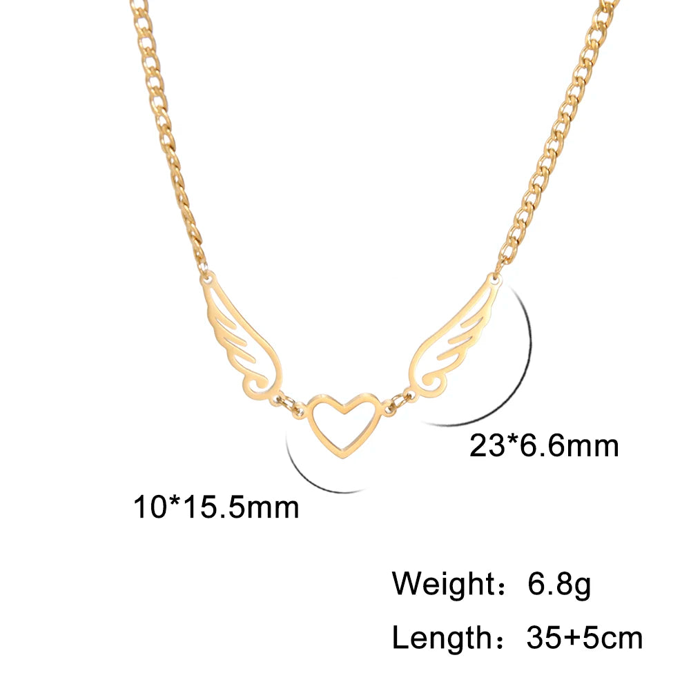 Edelstahl-Halskette mit Hohlem Herz & Engelsflügeln – Eleganter Halsnaher Schmuck für Damen