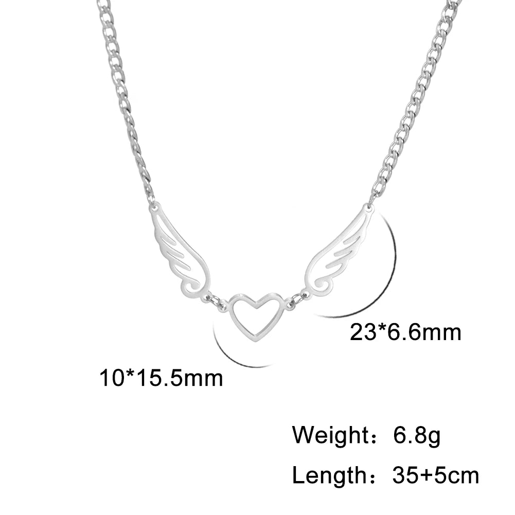 Edelstahl-Halskette mit Hohlem Herz & Engelsflügeln – Eleganter Halsnaher Schmuck für Damen
