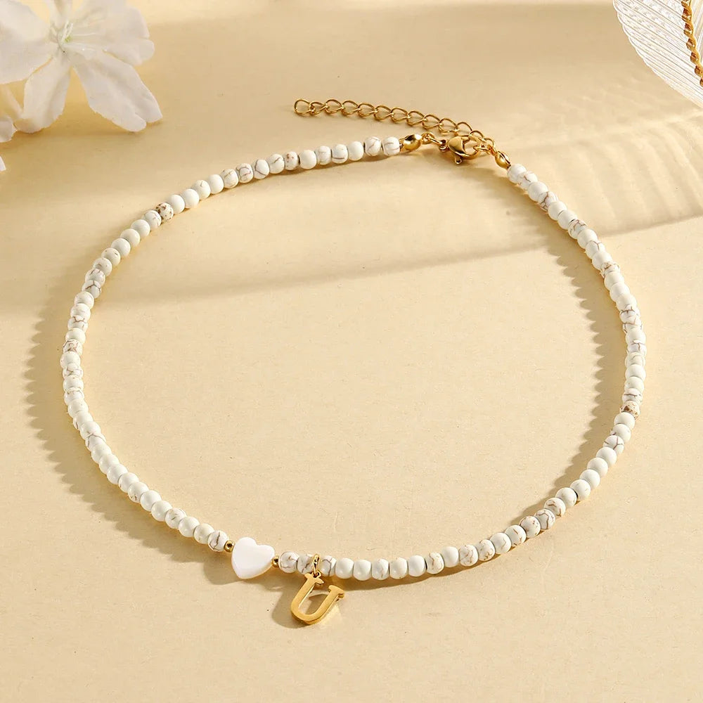 Boho Herz-Muschel Initialen-Halskette für Damen – Edelstahl Perlen-Choker