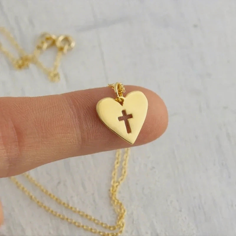 Edelstahl Herz- & Kreuz-Halskette für Damen – Modische Kurze & Lange Layering-Kette mit Anhänger, Eleganter Schmuck für Mädchen