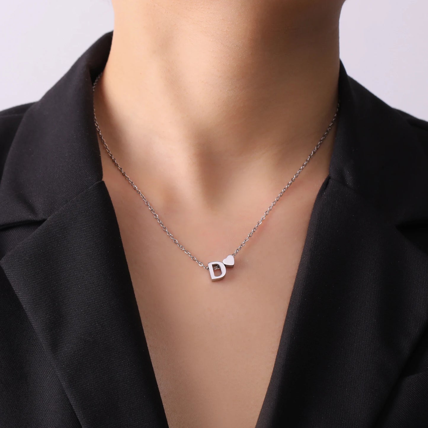Buchstaben-Initialen Herz-Halskette – Edelstahl A-Z Buchstaben-Schmuck