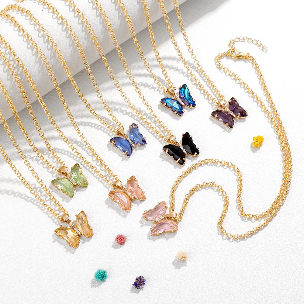 Bunte Schmetterlings-Halskette mit Glaskristallen – Eleganter Anhänger-Schmuck für Damen & Mädchen