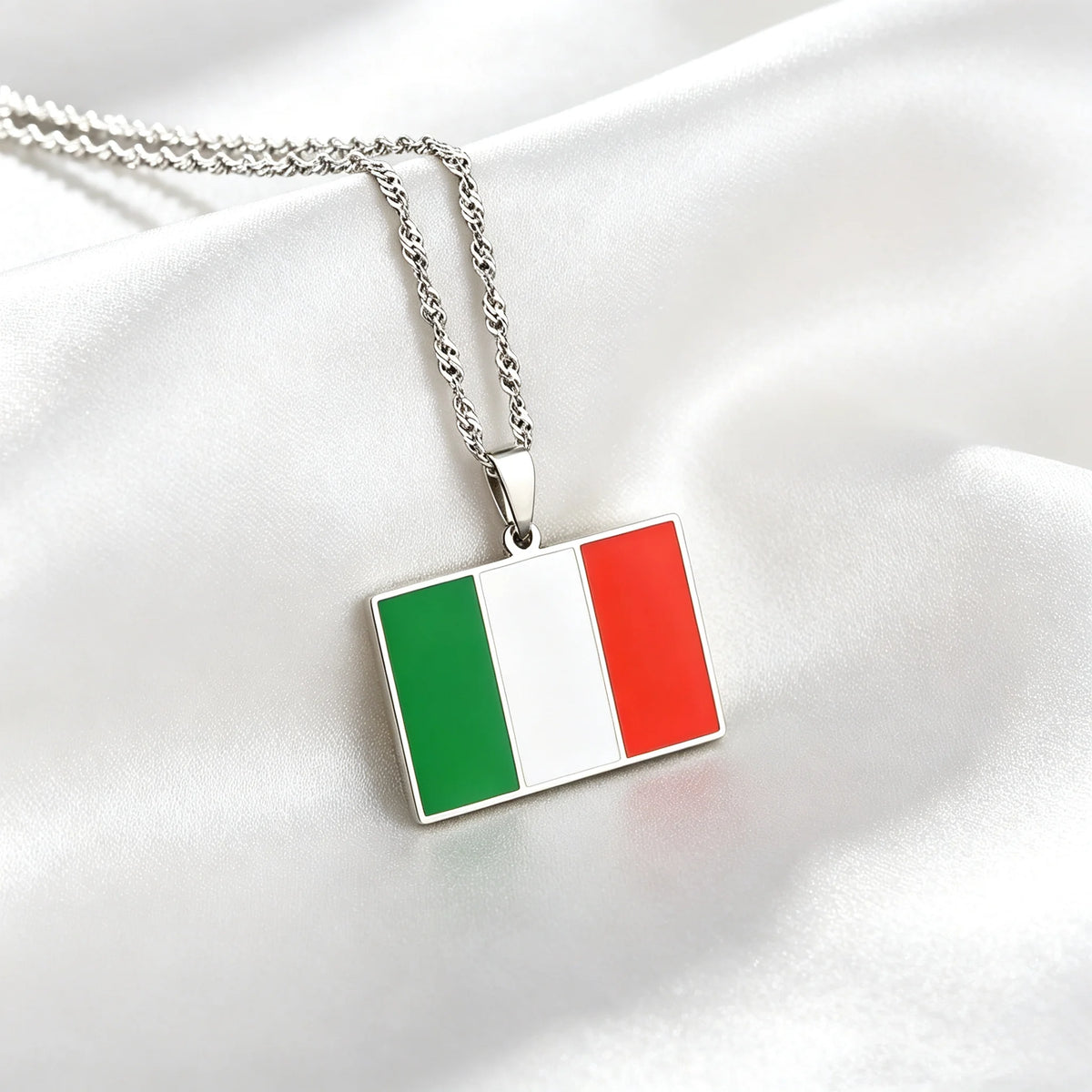 Italien-Flaggen-Halskette – Verblassungsbeständiger Halsschmuck aus Titanstahl für Damen & Herren