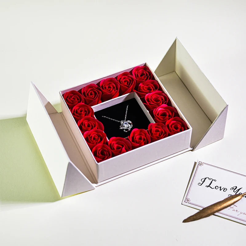 Geschenkbox mit Ewiger Rose, Anhänger-Halskette & Rosenseife – Elegantes Schmuckgeschenk für Damen