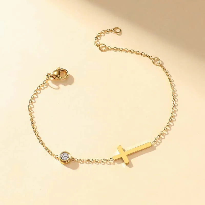 Goldfarbenes Edelstahl-Kreuzarmband mit Zirkonia – Eleganter Damen-Schmuck für Hochzeit & Geschenk