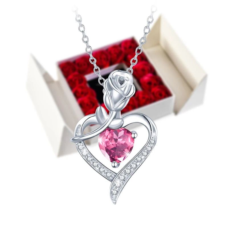 Geschenkbox mit Ewiger Rose, Anhänger-Halskette & Rosenseife – Elegantes Schmuckgeschenk für Damen