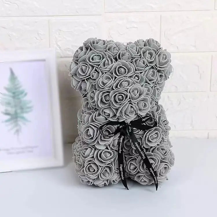 25cm Rosen-Teddybär mit Geschenkbox – Romantischer Kunstrosen-Bär zum Valentinstag oder besonderem Anlass