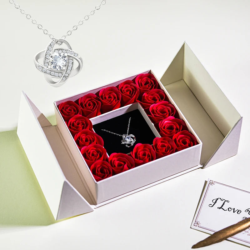 Geschenkbox mit Ewiger Rose, Anhänger-Halskette & Rosenseife – Elegantes Schmuckgeschenk für Damen