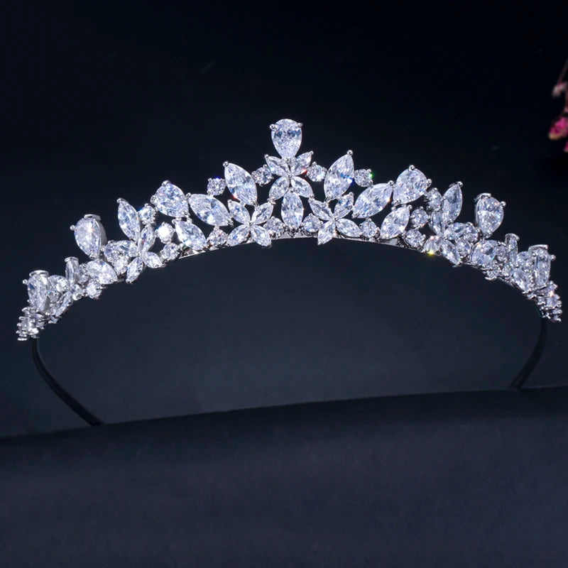 Elegantes Funkelndes Braut-Diadem mit Zirkonia – Kronen-Haarschmuck für Hochzeit, Braut & Brautjungfern