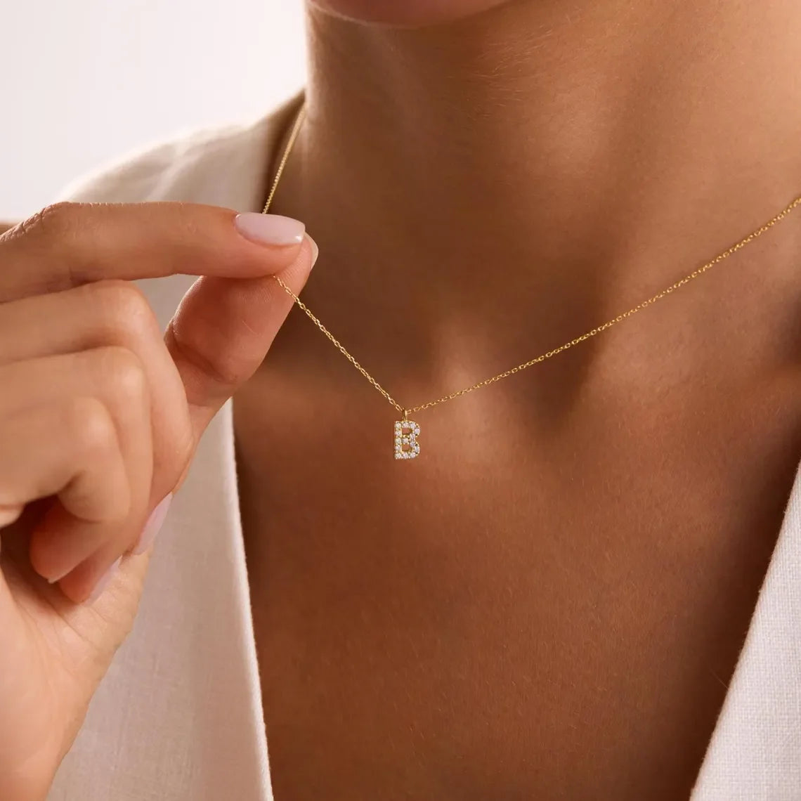 A–Z Zirkon-Initialen-Halskette für Damen – Goldfarbener Edelstahl Buchstabe