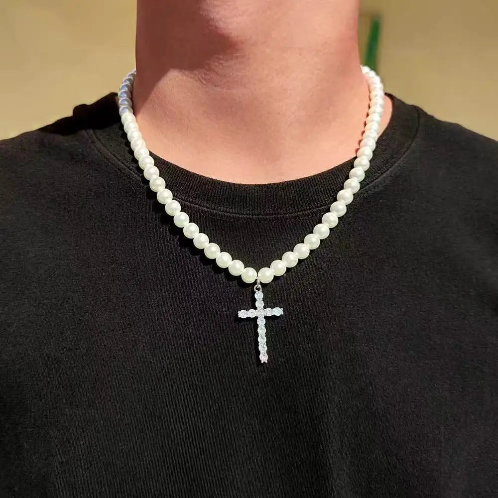 Kreuz-Perlen-Halskette – Halsnahe Schmuckkette im Hip-Hop-inspirierten Stil für Damen & Herren