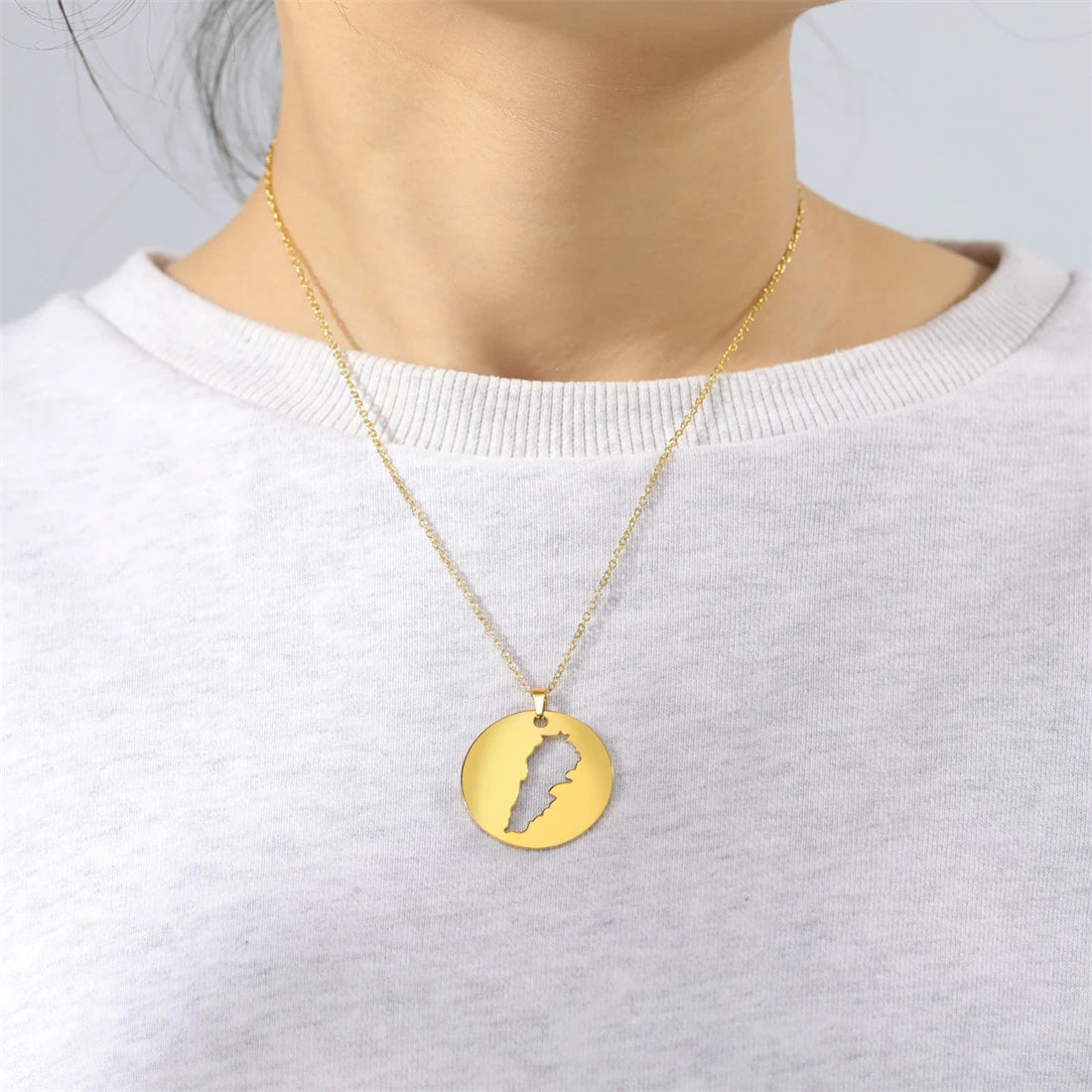 Klassische Libanon Landkarten-Flaggen-Halskette – Edelstahl Libanesischer Länder-Anhänger, Heimat- & Kulturschmuck für Damen & Herren
