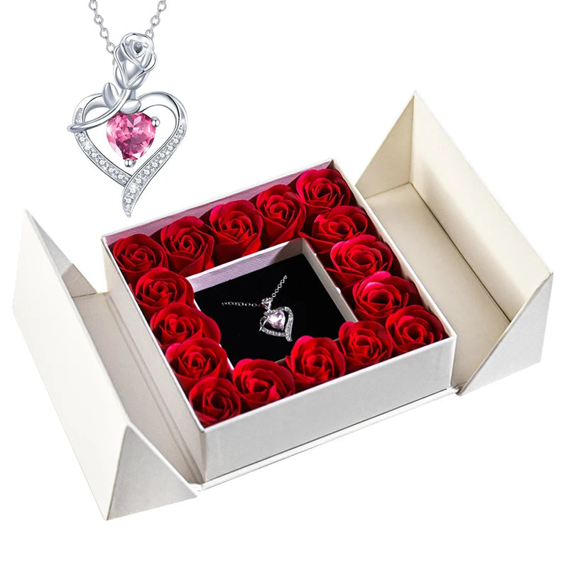 Geschenkbox mit Ewiger Rose, Anhänger-Halskette & Rosenseife – Elegantes Schmuckgeschenk für Damen